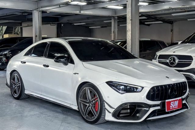 CLA45S 4MATIC 原鈑件 低里程 配備超滿 改裝約50萬  第1張相片