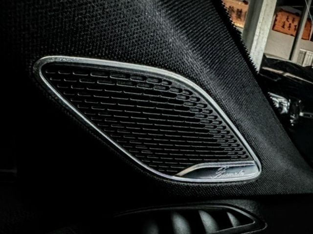 CLA45S 4MATIC 原鈑件 低里程 配備超滿 改裝約50萬  第12張相片