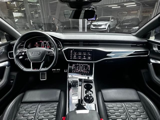 AUDI RS7 SportBack 原鈑件 實跑3萬km  第7張相片