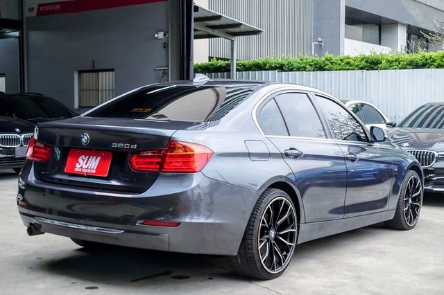 BMW 320D 原鈑件 無待修 歡迎賞車議價  第2張相片