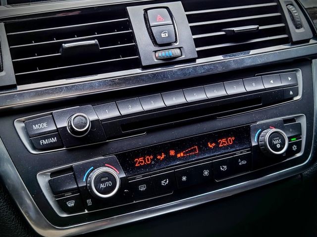 BMW 320D 原鈑件 無待修 歡迎賞車議價  第13張相片