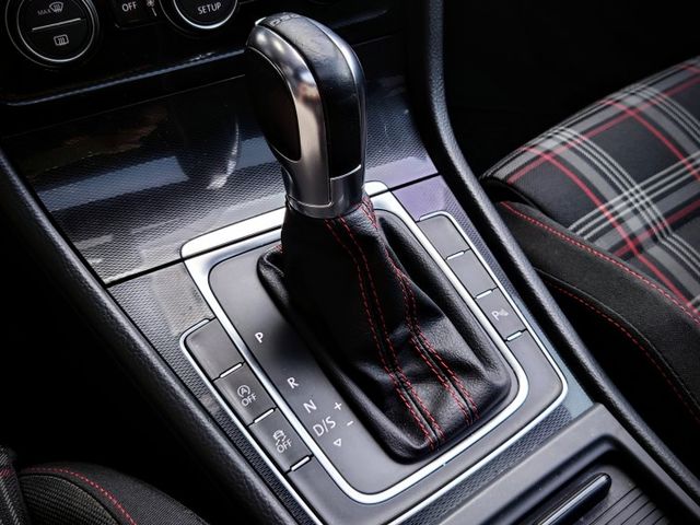GOLF GTI 原鈑件 低里程 改裝數十萬 前車主極度顧車  第10張相片