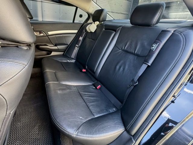 Civic 2.0S 原鈑件 HID頭燈/6氣囊/天窗/車身動態穩定/換檔撥片/駕駛電動椅  第7張相片