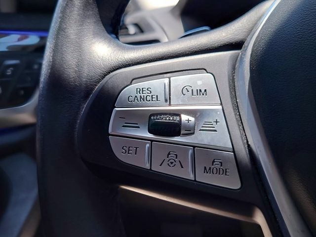 BMW X4 xDrive20i 總代理 原鈑件 5AU/環景/抬顯/HK音響/免鑰匙/摸門/換檔撥片/電尾門  第10張相片