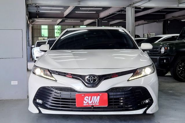 Camry 2.5 豪華 ACC跟車/車道偏移/盲點偵測/安卓機/360環景/LED頭尾燈/雙前電動椅/雙區恆溫  第3張相片