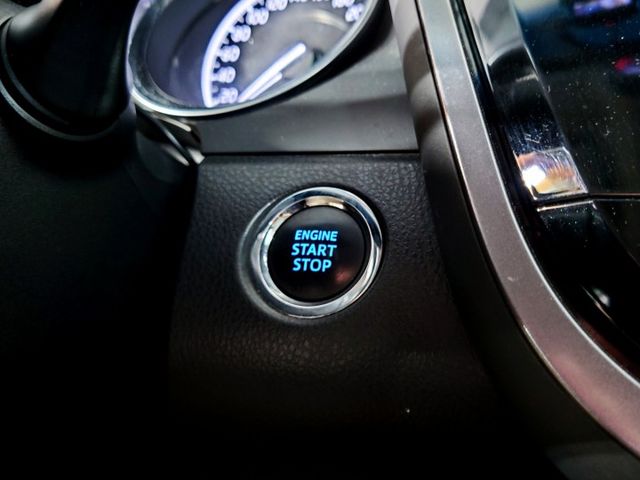 Camry 2.5 豪華 ACC跟車/車道偏移/盲點偵測/安卓機/360環景/LED頭尾燈/雙前電動椅/雙區恆溫  第12張相片