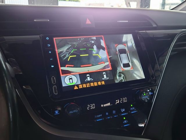 Camry 2.5 豪華 ACC跟車/車道偏移/盲點偵測/安卓機/360環景/LED頭尾燈/雙前電動椅/雙區恆溫  第13張相片