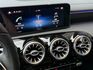 CLA200 原鈑件 低里程 賽車座椅/快撥換檔/數位儀表/定速/盲點/免鑰匙/摸門  第8張縮圖