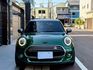 Mini Hatch Cooper 經典的小型掀背造型 搭配鮮明英倫風格與現代化設計 都市與偶爾的郊外路段享受駕駛樂趣  第3張縮圖