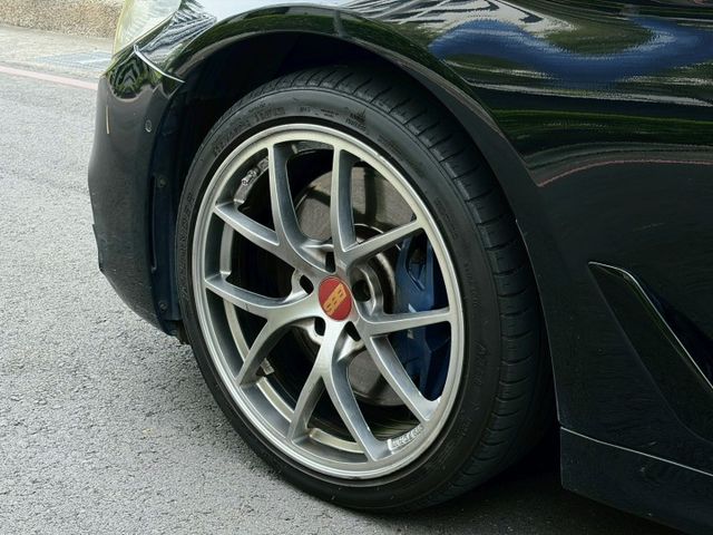 G30 540i MSport 5AT 抬顯 360環景 HK音響 天窗  第5張相片