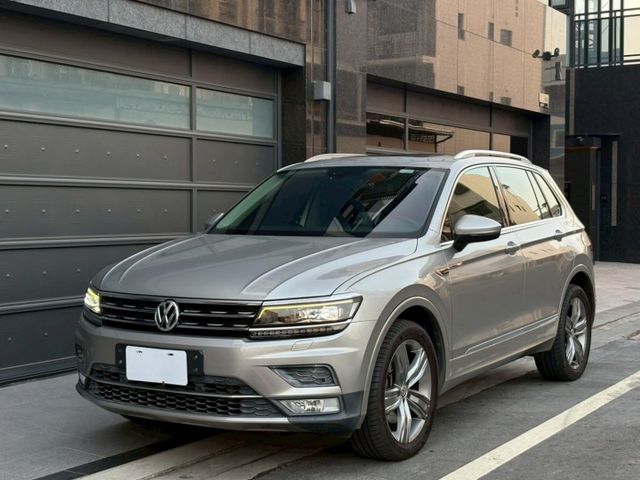 Tiguan 330Tsi 扎實的底盤配上穩定操控 空間實用且乘坐舒適 是兼顧家庭日常使用與長途出遊需求好選擇  第1張相片