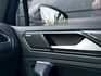 Tiguan 330Tsi 扎實的底盤配上穩定操控 空間實用且乘坐舒適 是兼顧家庭日常使用與長途出遊需求好選擇  第12張縮圖