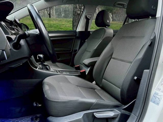 Golf 280tsi 原鈑件 動力順暢油耗經濟 內裝精緻科技感強 駕馭舒適 操控穩健 兼具日常舒適與駕馭樂趣的選擇  第7張相片