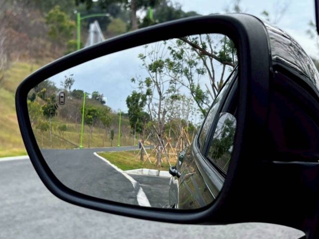 Focus STLine Lommel 車身俐落線條與操控出色 配備齊全 動力順暢 兼顧質感與樂趣的掀背選擇  第5張相片