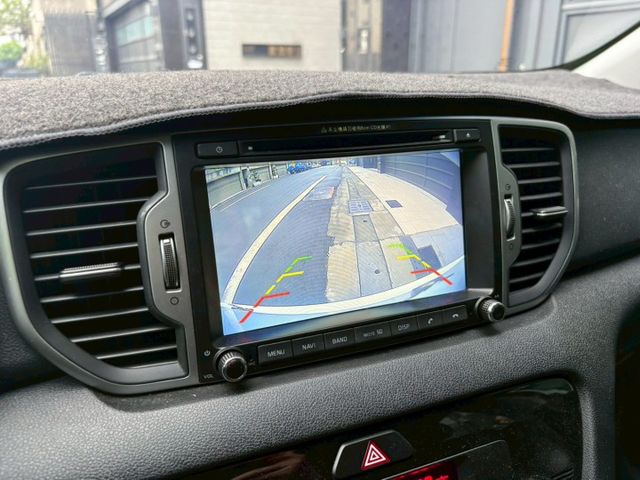 Sportage GT line 外型運動有型耐看 配備豐富一應俱全 空間實用性大 通勤代步與家人假日出遊的好選擇  第10張相片