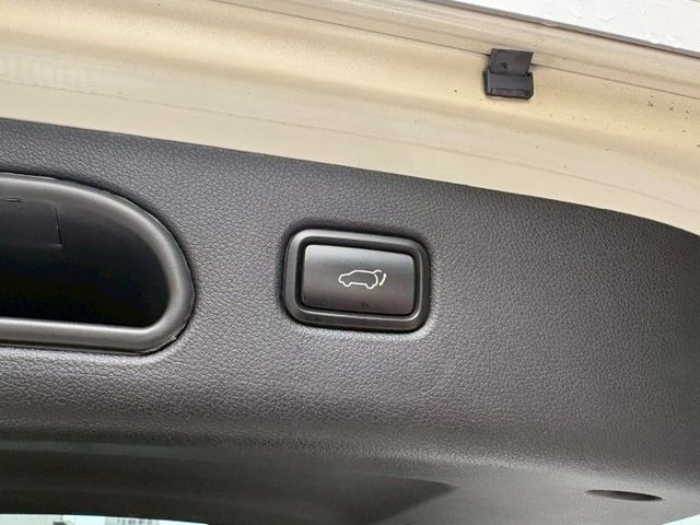 Sportage GT line 外型運動有型耐看 配備豐富一應俱全 空間實用性大 通勤代步與家人假日出遊的好選擇  第12張相片