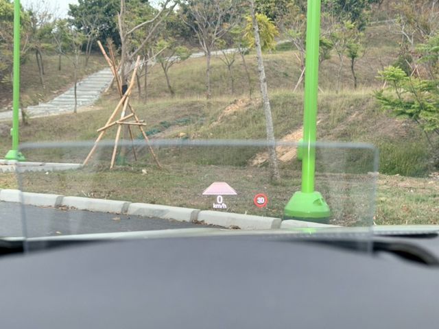 Focus STline Lommel 原鈑件 運動外型帥氣有型 配備質感兼具 操控靈活 底盤穩定 兼顧熱血與實用  第11張相片