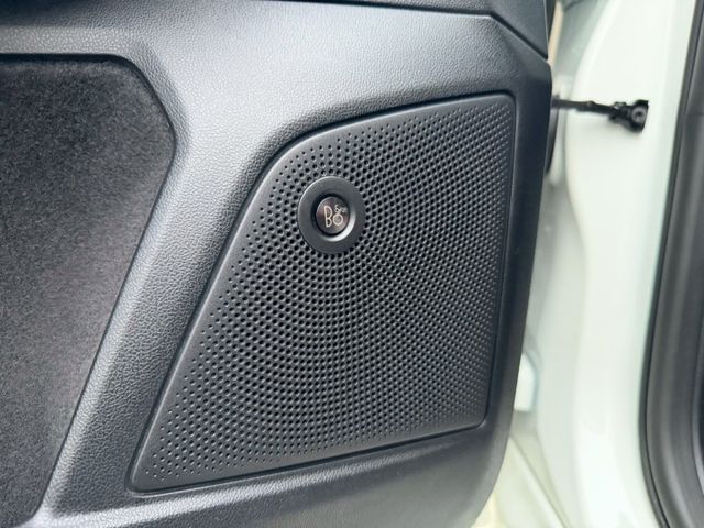 Focus STline Lommel 原鈑件 運動外型帥氣有型 配備質感兼具 操控靈活 底盤穩定 兼顧熱血與實用  第16張相片