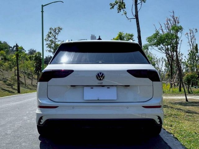 Golf Variant R 改裝估計超過50萬 性能與空間一次到位 四驅操控熱血帶勁 旅行車的實用兼具駕馭樂趣  第4張相片