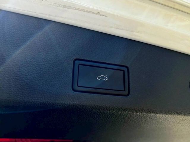 Golf Variant R 改裝估計超過50萬 性能與空間一次到位 四驅操控熱血帶勁 旅行車的實用兼具駕馭樂趣  第20張相片