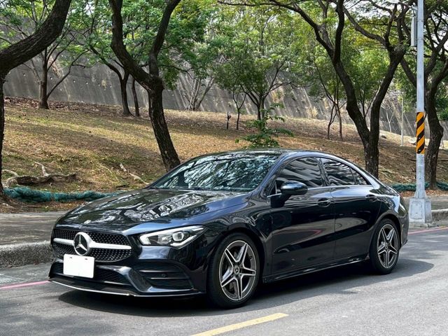 Cla250 AMG 流線跑房外型吸睛有型 渦輪動力輕快有勁 內裝質感與科技配備兼具 帥氣與樂趣合而為一  第1張相片