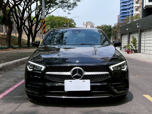 Cla250 AMG 流線跑房外型吸睛有型 渦輪動力輕快有勁 內裝質感與科技配備兼具 帥氣與樂趣合而為一  第3張相片