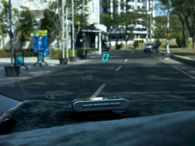 Altis 原鈑 妥善率極高里程極低 油耗表顯出色 動力順暢好上手 空間實用 乘坐舒適 是通勤代步與家庭用車省心的熱門車  第8張相片