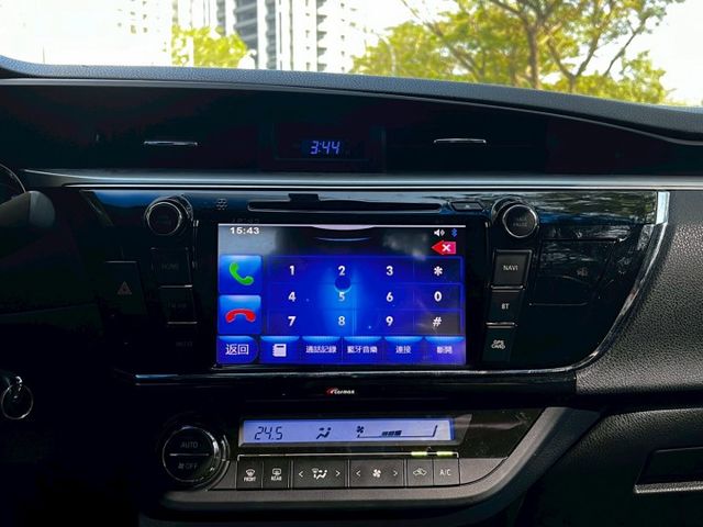 Altis 原鈑 妥善率極高里程極低 油耗表顯出色 動力順暢好上手 空間實用 乘坐舒適 是通勤代步與家庭用車省心的熱門車  第11張相片