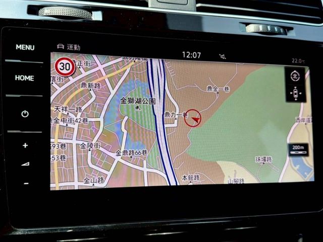 GTI Performance 大P 認證車 鋼炮魅力十足 渦輪動力飽滿 操控靈活帶勁 經典掀背外型配空間 熱血駕馭  第14張相片