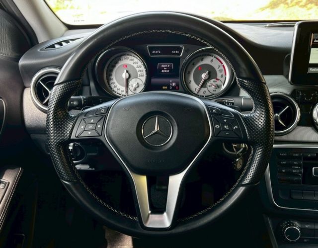 Gla200 原鈑件 小巧休旅結合賓士質感 渦輪動力輕快省油 底盤穩定扎實 通勤代步與假日出遊都合適  第8張相片