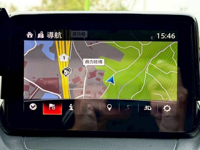 Cx3 頂級型 原鈑件 外型俐落 車身靈活 內裝質感細膩 操控輕快順手 兼顧都會代步與休旅實用性  第13張相片