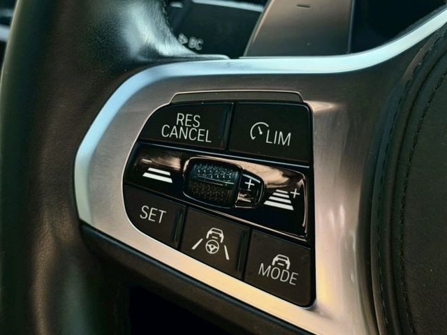 320i 首發粄 認證原鈑件 5AU智慧駕駛 盲點偵測 抬頭顯示器 HK音響 360環景影像  第11張相片