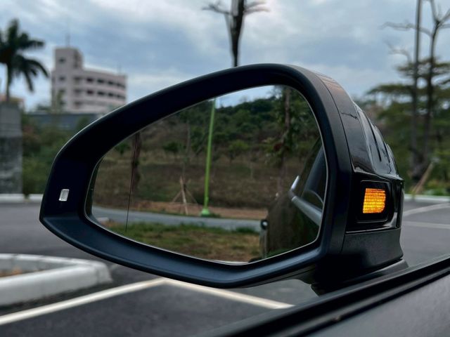 A5 40TFSI 認證車 低里程 精品改裝  第5張相片