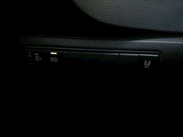 Altis 豪華 外型俐落大方 省油好養 妥善率高 空間舒適實用 搭配完整主動安全配備 家庭代步與通勤的首選  第13張相片