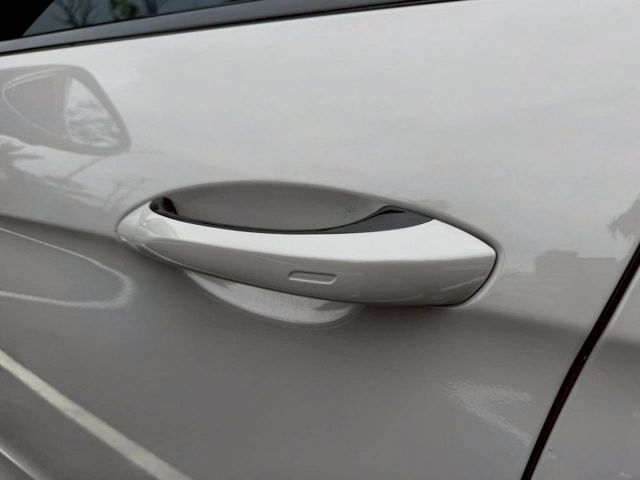 Panamera 車況氣氛佳  配21吋鋁圈 LED頭燈 跑車計時 升降尾翼 PASM氣壓懸吊 免鑰與環景盲點  第7張相片