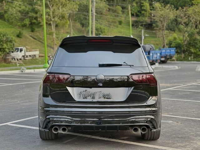 Tiguan R滿配升級Akrapovič蠍子管，性能與豪華一次到位，原鈑件優質首選  第4張相片
