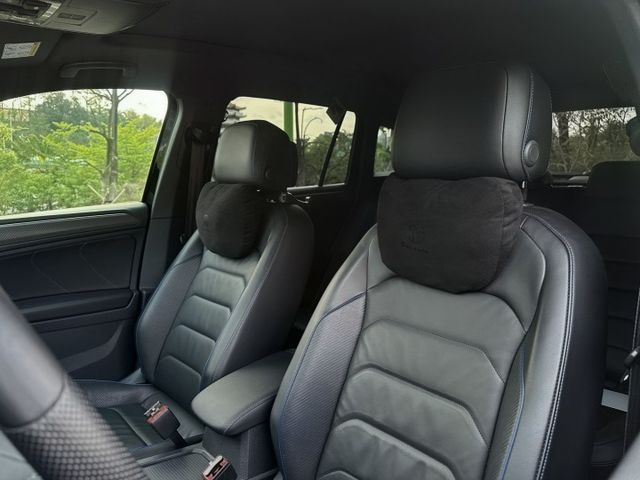 Tiguan R滿配升級Akrapovič蠍子管，性能與豪華一次到位，原鈑件優質首選  第11張相片