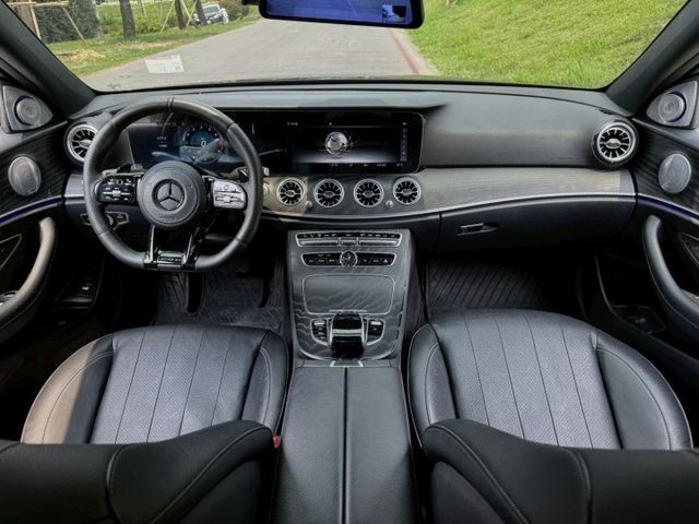 E300 AMG Line，原鈑件，P20全套智慧輔助  柏林之音，雙螢幕豪華科技，配備滿載好入手  第6張相片