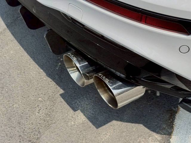 Tiguan R 認證車，四驅與DCC底盤，HK音響，全景天窗，二階改裝操控性能兼具  第6張相片