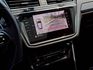 Tiguan R 認證車，四驅與DCC底盤，HK音響，全景天窗，二階改裝操控性能兼具  第14張縮圖