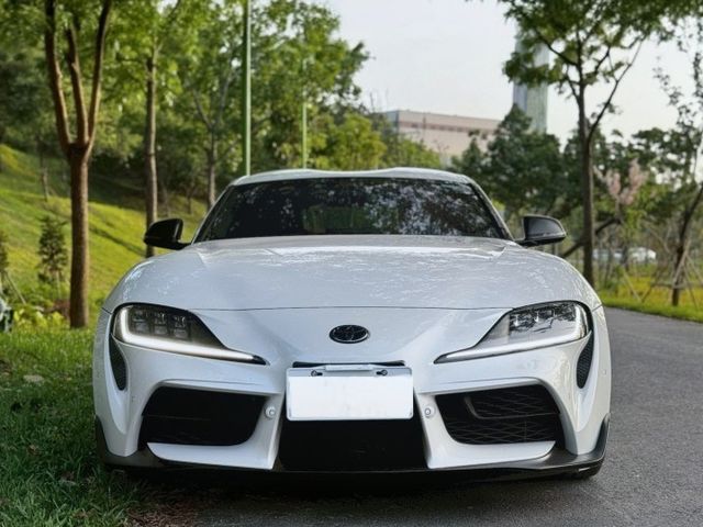 GR Supra 3.0T Premium AT 自排 搭載直六渦輪引擎 強悍馬力與熱血 短軸後驅設定 操控俐落精準  第3張相片