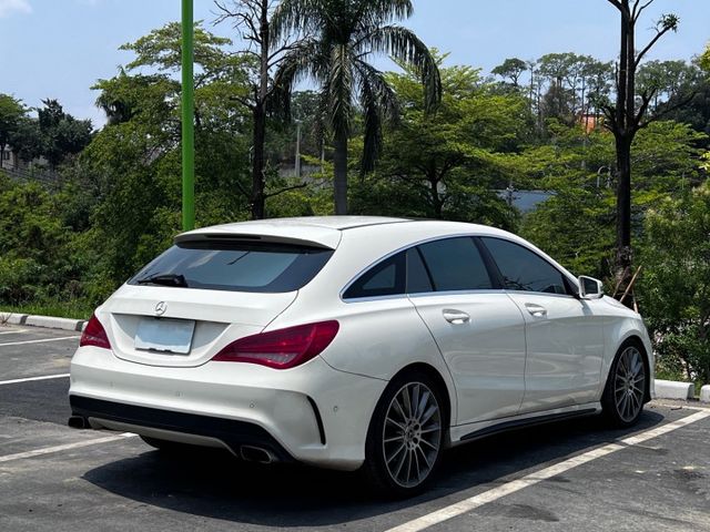 CLA250 Shooting Brake  原鈑件 AMG套件滿載，旅行車帥氣實用兼具  第2張相片