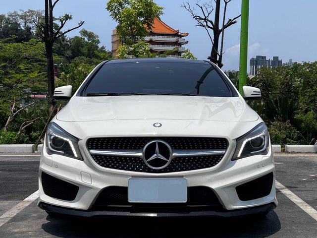 CLA250 Shooting Brake  原鈑件 AMG套件滿載，旅行車帥氣實用兼具  第3張相片