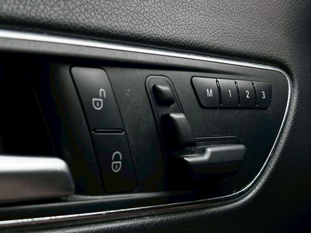 CLA250 Shooting Brake  原鈑件 AMG套件滿載，旅行車帥氣實用兼具  第13張相片