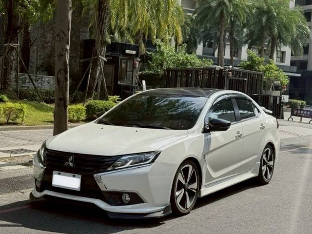 Grand Lancer 旗艦版  原鈑件帥氣科技，滿配舒適好開，入手超划算！  第1張相片