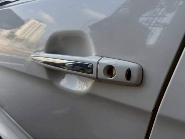 Grand Lancer 旗艦版  原鈑件帥氣科技，滿配舒適好開，入手超划算！  第5張相片