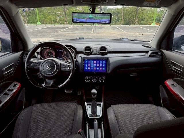 Swift Sport 原鈑 運動鋼砲配備滿載  升級安桌機 CarPlay 電子後視鏡  第5張相片