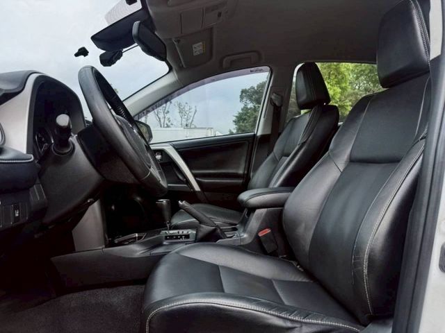 RAV4 2.0 尊爵 原鈑  40初頭超值入手 TSS主動式安全防護系統  第6張相片