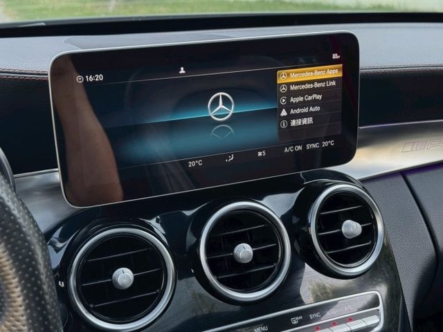 AMG C43 4MATIC  小改款外觀再進化  配備齊全改裝點綴漂亮  第16張相片