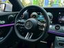 E200 coupe 流線雙門跑格 優雅中帶點運動氣息 內裝質感細膩 操控穩定順暢 兼具帥氣外型與日常舒適豪華轎跑  第9張縮圖
